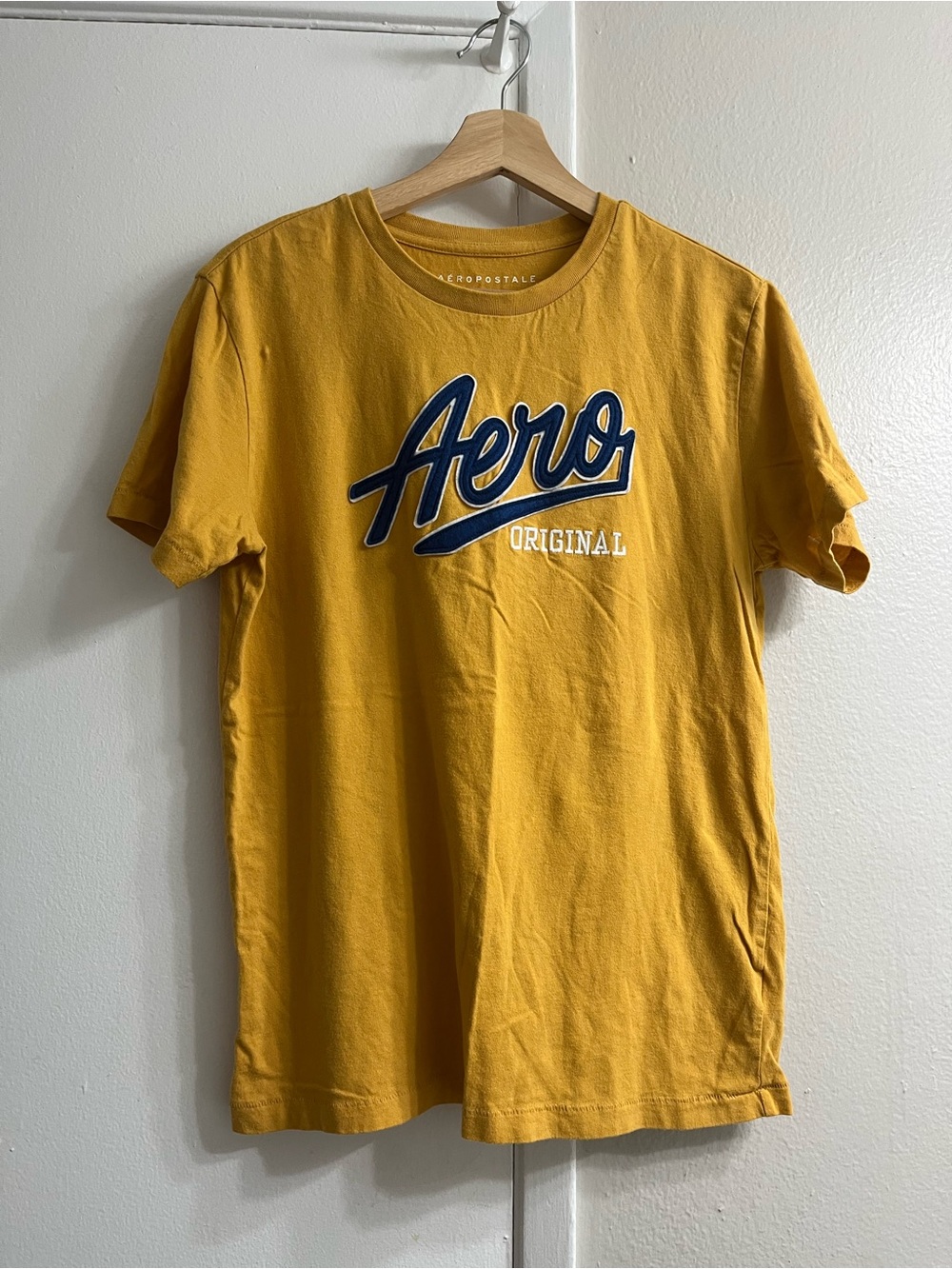 Y2K Aeropostale Mustard Yellow 'Aero Original' Short Sleeve Logo Tee